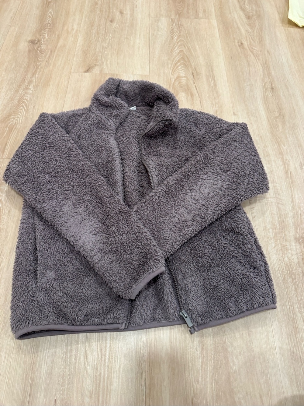 Uniqlo Taupe Gray Pile Fleece Full Zip Jacket Women’s XS